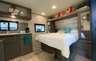 2021 Dutchmen RV Kodiak SE 22SBH