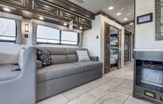 NEW 2024 Forest River BERKSHIRE XL 40E