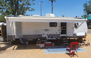 2021 Shasta 26DB [No Towing - We Do It All 4 You]