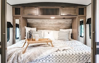 Tabby the Trailer- Linens and Cookware Included