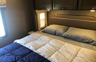 2017 Thor Motor Coach Freedom Elite 29FE