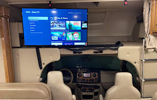 2018 Thor Motor Coach Quantum LF31