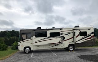 Willie The RV!      All You Need And More!