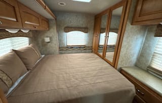 "the Winnie" I  in Joshua Tree