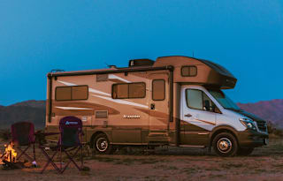 Mercedes Winnebago - Model J   - Y