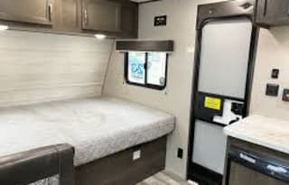 2021 Jayco Jay Feather SLX 174BH