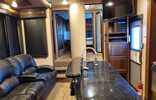 2015 Jayco Seismic 3914
