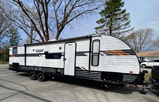 2022 Forest River RV Wildwood X-Lite 273QBXL