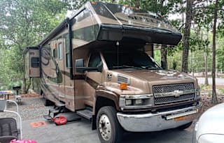 Barone-Vu RV Super Class C Share