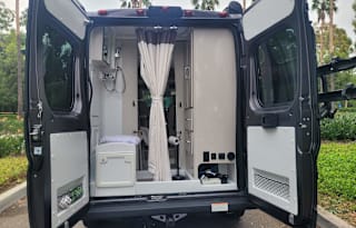 2023 Thor Motor Coach Rize 18M