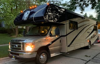 2019 NeXus RV Phantom 32P