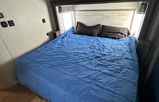 2019 Forest River Sabre 36FRP FifthWheel Sleeps 11