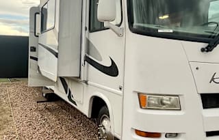Easy to Drive Everything Included 2007 Four Winds