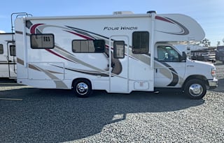 APRIL SPECIALS  CONTACT TIKi RV RENTALS TODAY!
