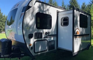 For Families & Friends - GeoPro 20BHS