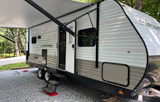 2019 Starcraft Autumn Ridge Outfitter 23RLS