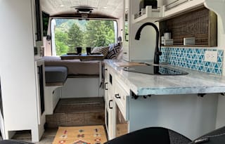 Luxury Adventure Campervan - Blue