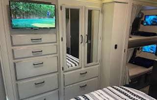2022 Entegra Coach Odyssey 31F