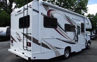 2021 Thor Motor Coach Four Winds 23U Chevy