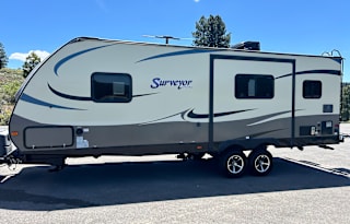 2016 Forrest River Surveyor 251RKS