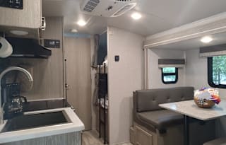 2022 E-pro "Gecko" --Delivery or SUV towable!