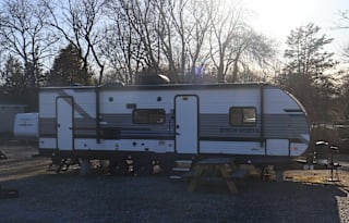 Beautiful trailer suited for family