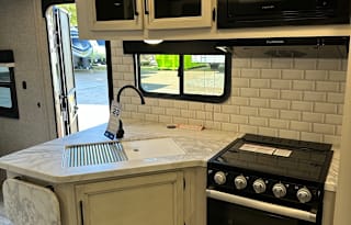 2022 Jayco Jay Feather 27BHB