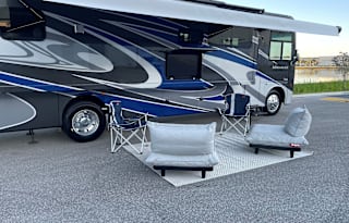2021 Thor Motor Coach Miramar 35.2"Big Teddy"