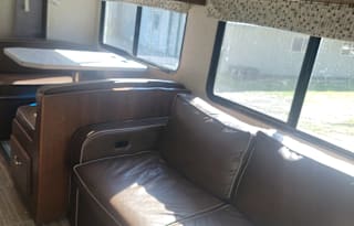 2019 Forest River Sunseeker LE 2850SLE ford
