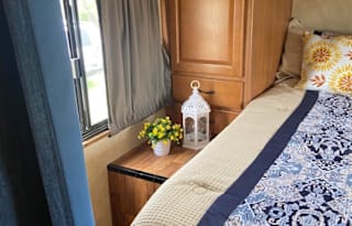 2013 Thor Motor Coach Four Winds 28Z