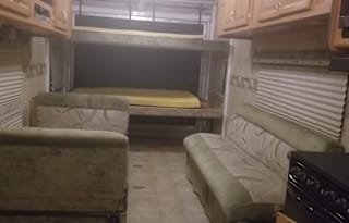 2006 Tahoe Transport