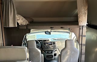 Wanderlust Road Tripper