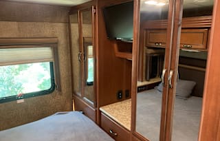 Thor Motor Coach ACE 30.1