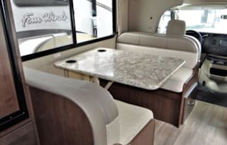 2019 Thor Motor Coach Four Winds 23U