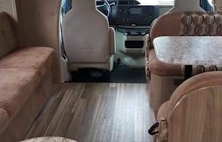 2016 31F Bunkhouse Coachmen Freelander