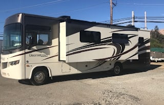 ~Vineyard Voyager RV Rental~