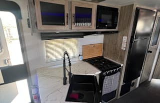 2021 Forest River RV Cherokee Alpha Wolf 26DBH-L