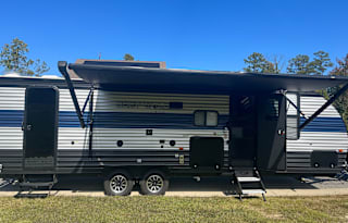 Get Down with the Brown’s Family Fun Camper