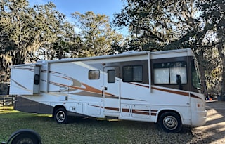 2011 Forest River RV Georgetown VE 327DS