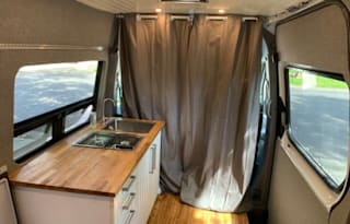 Wheelie Nelson: Mercedes-Benz Sprinter