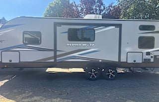 2022 Forest River RV Cherokee Alpha Wolf 23DBH-L