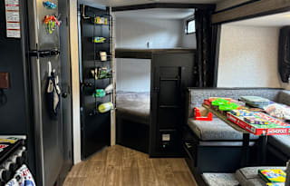 Pet approved Family Retreat on Wheels.