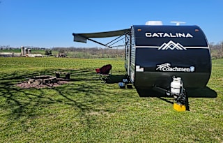 Baby CAT 2024 Coachman Catalina 164BHX BUNKS
