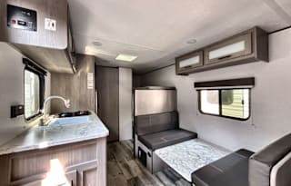 2024 Coleman lantern 17b