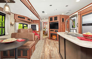 2018 Jayco Eagle Bunk House & Outdoor Kitchen