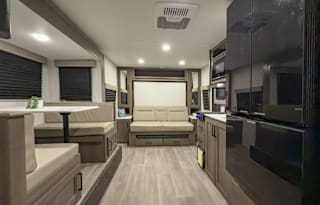 2025 Grand Design Transcend One 161BH