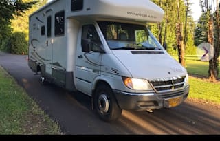 2007 Winnebago View 24D