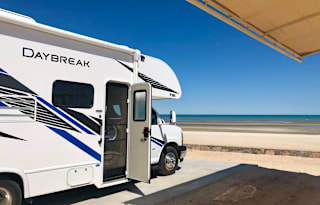 2021 Thor Motor Coach Daybreak 22GO "Lucille"