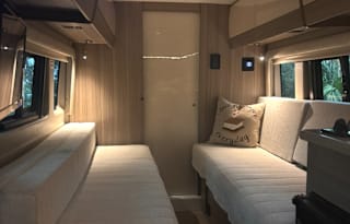 2024 Entegra Coach Ethos Li 20TL