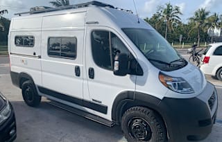 Adventure Van, loaded, Ac, Solar, 2023 Winnebago Solis Pocket
